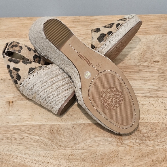 Vince Camuto NWOT, Leather Venerly Espadrille Sandals, NWOT, Size 6 - Picture 4 of 6